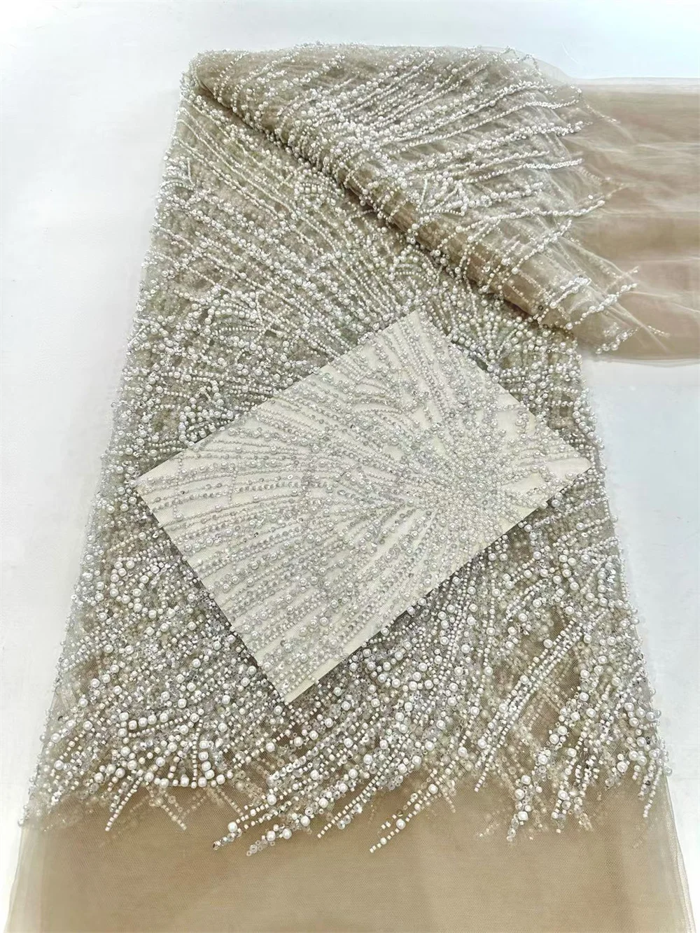 Африканское кружево с бисером желтый 5 ярдов