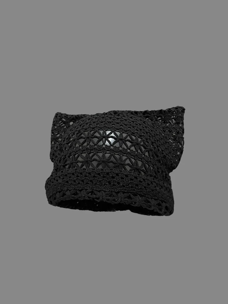 Полая дышащая кепка с ворсом женская тонкая вязаная шапка кружевная белая