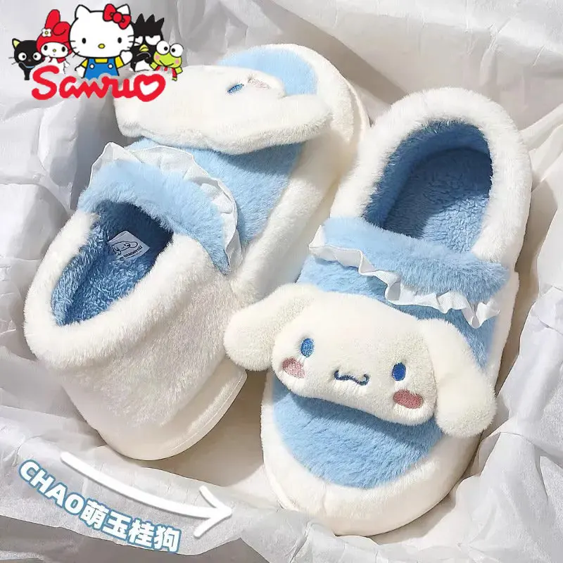 

Sanrio Melody Kuromi Hello Kitty Cinnamoroll Pochacco Cotton Slippers Women's Thick Winter Bag and Women Wearing Fluffy Slippers