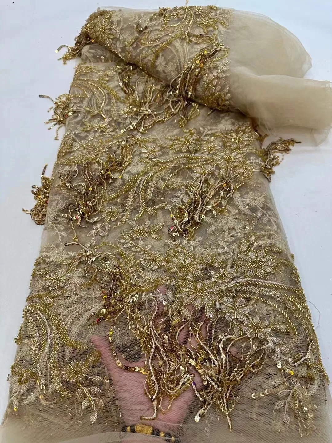 

Gold African Heavy Beaded Lace Fabric High Quality Nigerian 3d Embroidery Sequins Mesh Lace Fabric for Party Dress