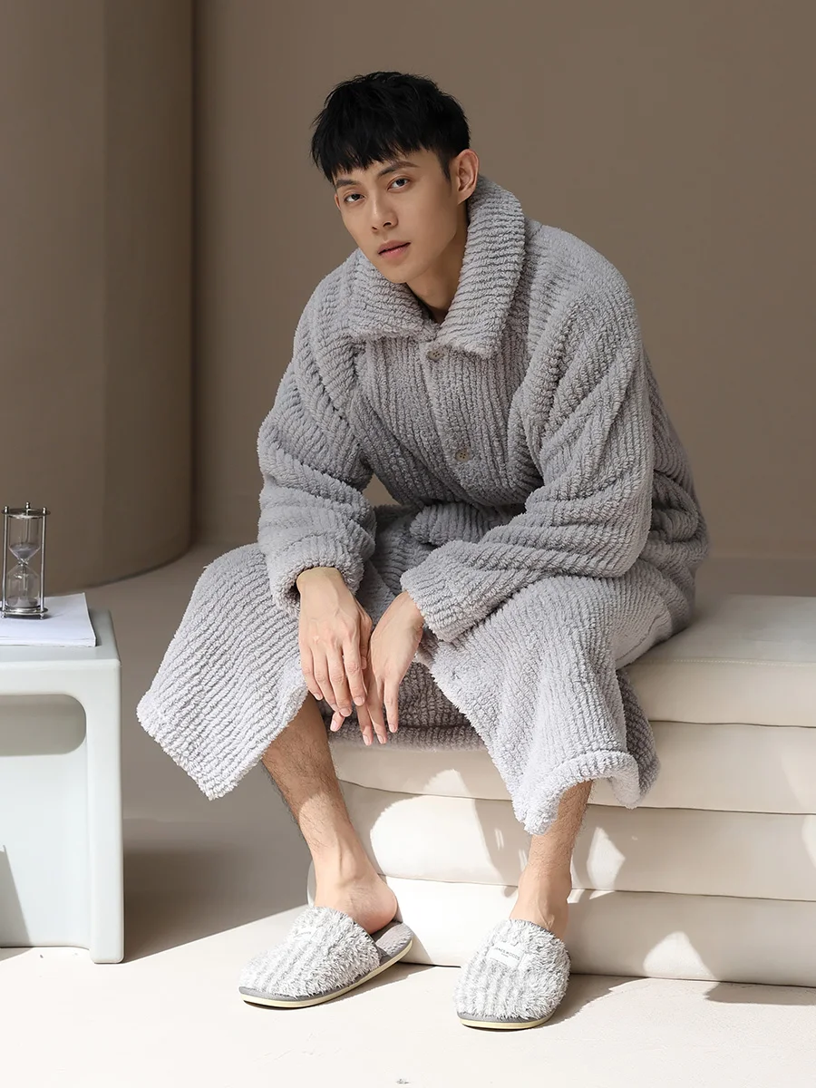 [Утолщенная флисовая подкладка] ночная рубашка мужская осенне-зимняя теплая