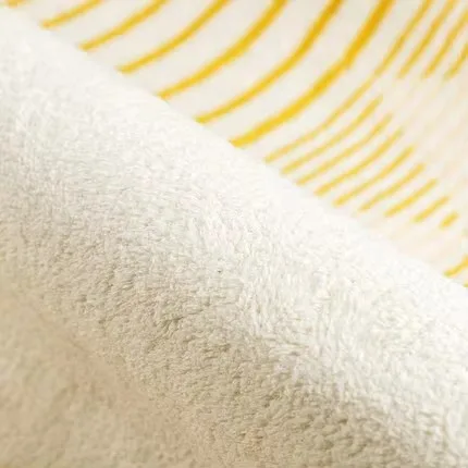 Ковер в скандинавском простом стиле спальня гостиная стул диван нескользящий