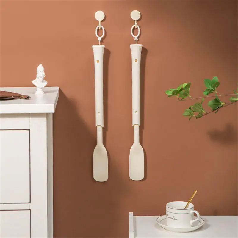 

Household Retractable Shoehorn, Bottom Hanging Ring Design Wall Hanging , Easily Wear Shoes And Lift Shoes Without Bending Over