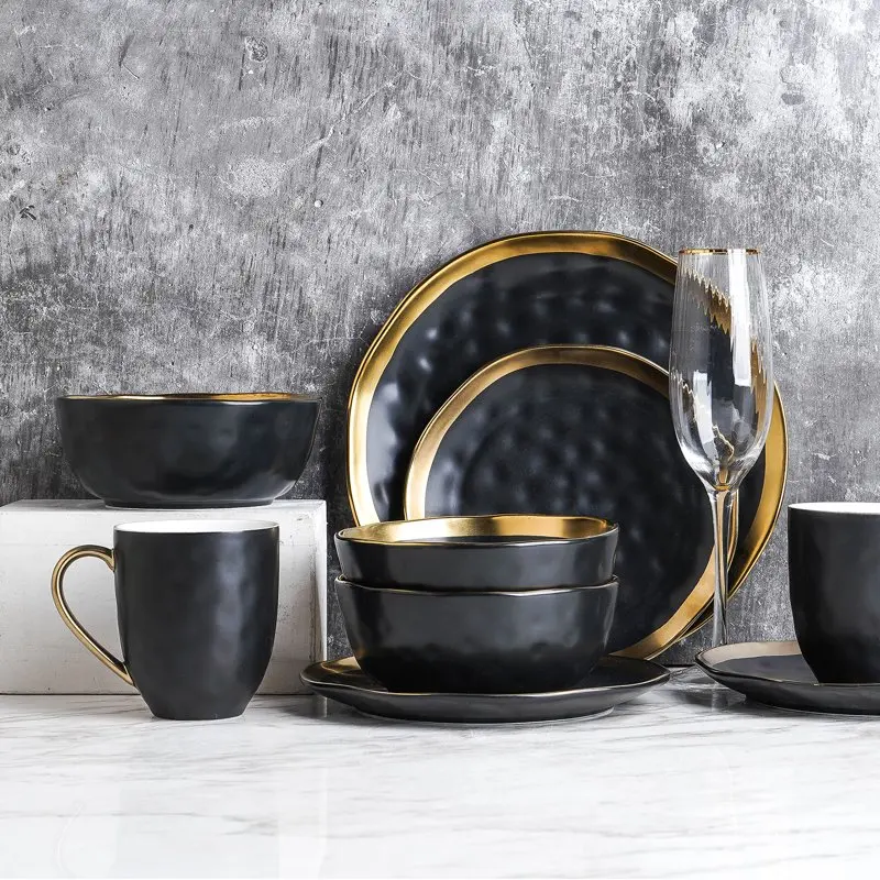 

Stunningly Elegant Lain Florian 16-Piece Modern Porcelain Dishes Set for 4 with Gold and Black Accents - Perfect for Everyday Di