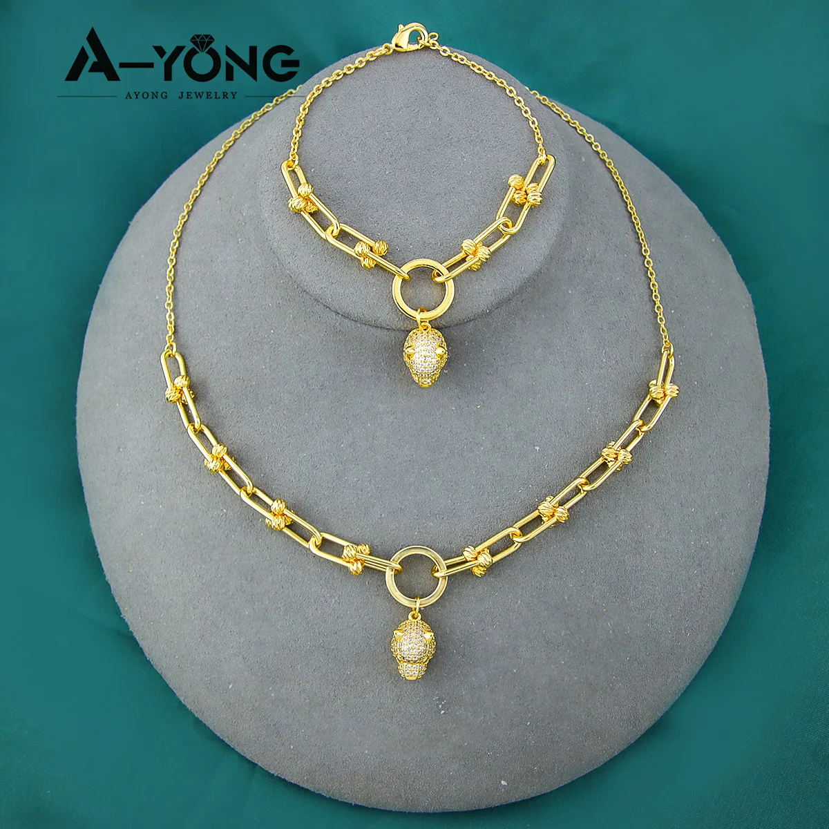 

Punk Personality Gold Jewelry Set 21k Gold Plated Zircon Leopard Necklace Bracelet Sets Women Vintage Wedding Party Accessories