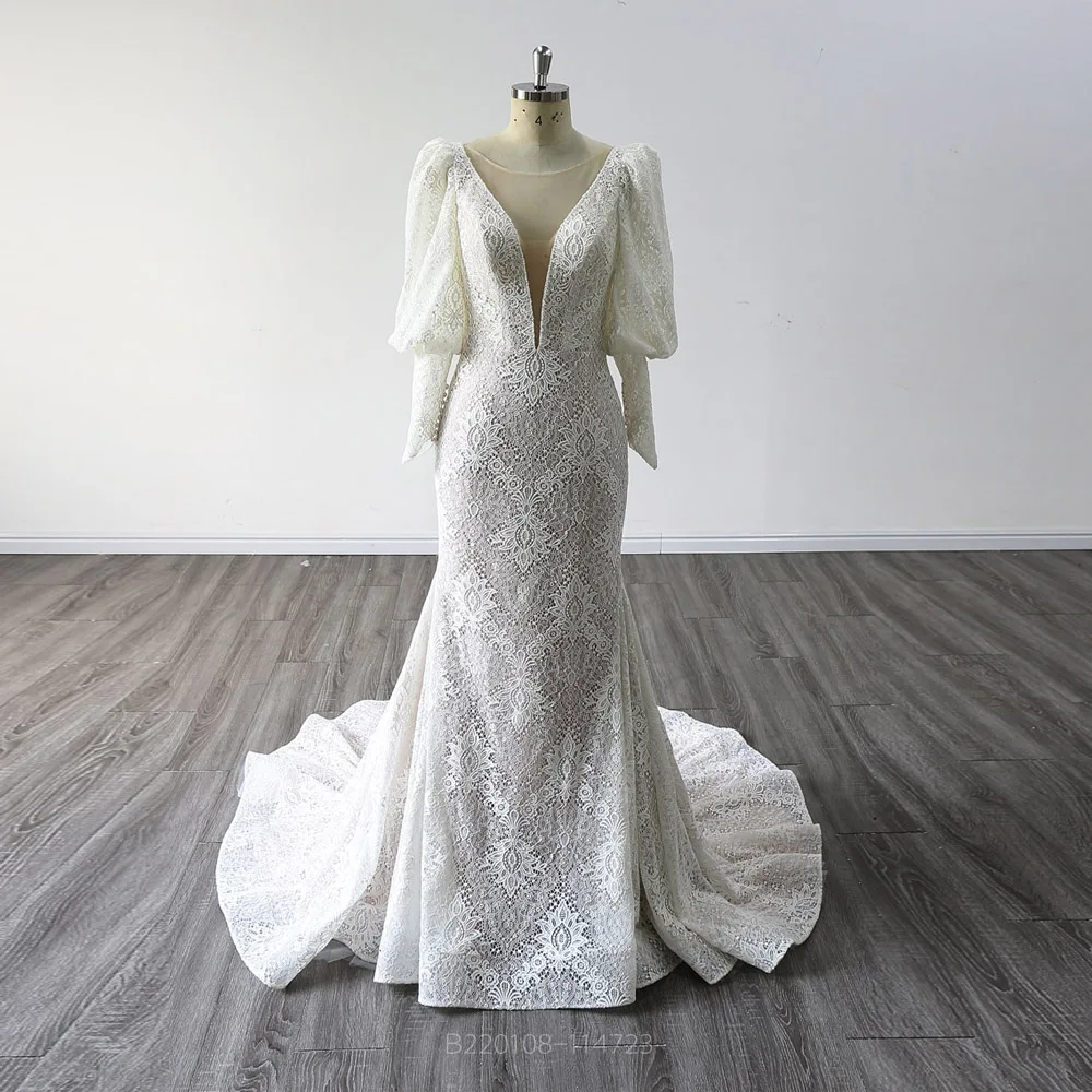 

Lace Bridal Gown Long Sleeve Wedding Dress