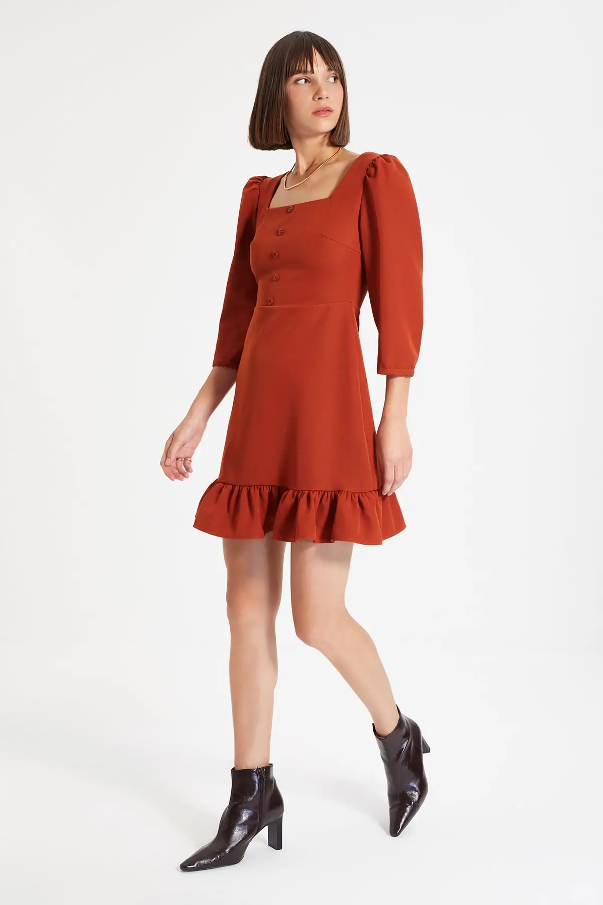 

Trendyol Square Collar Button Dress TWOAW22EL0049