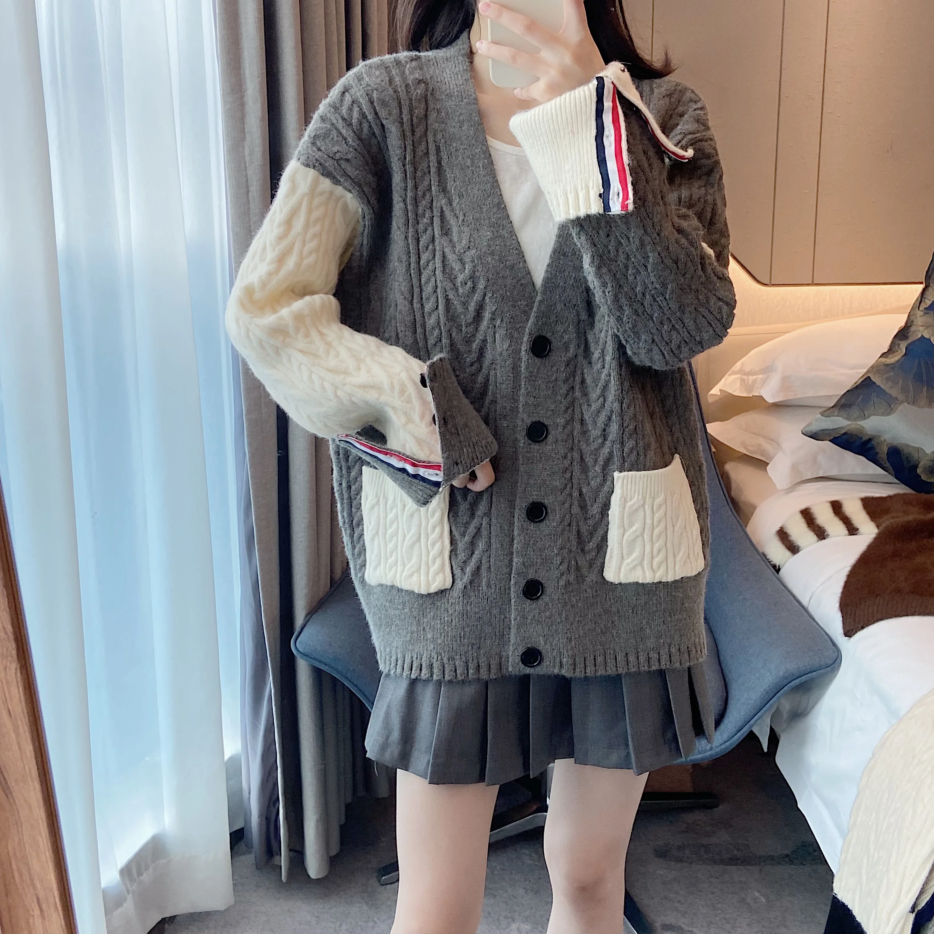 TB Korean High Quality Fashion Women's Twist Knitted Color Contrast Cardigan Coat
