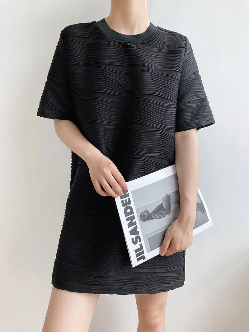 

2022 Women's Summer Loose Wavy Short Sleeve T-shirt Dress Fashion White O-Neck Above Knee Mini Dresses white dress