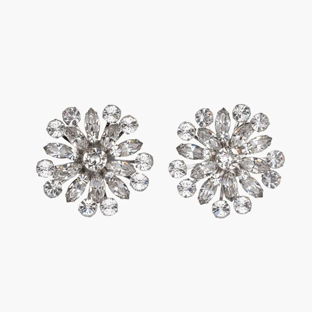 Большие серьги-гвоздики с геометрическим кристаллом и цветами свадебные для