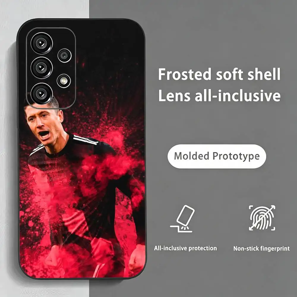 Фото Чехол для телефона Football R-Robert Lewandowski для Samsung S25, S24, S21, S22, S23, S30, Ultra, S20, Plus, Fe, Lite, Note, 10, черный №2