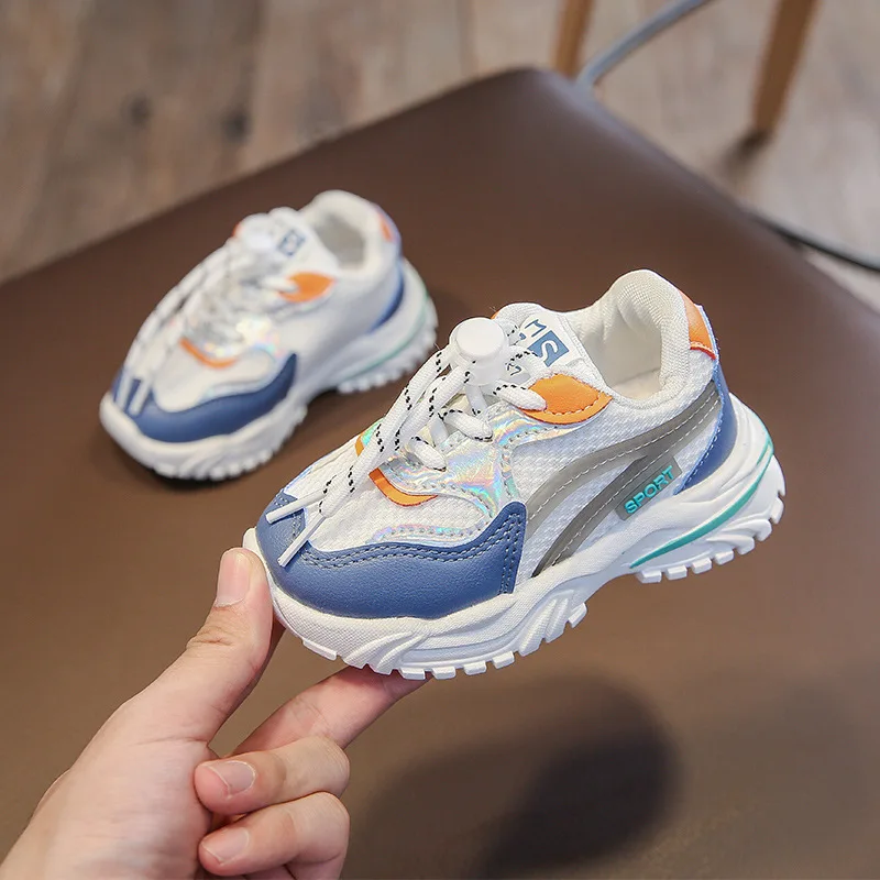 

New Fashion Kids Trainers Shoe for Boys Girls All Season Breathable Mesh Student Running Shoes Soft Bottom Sneakers Girls 2022