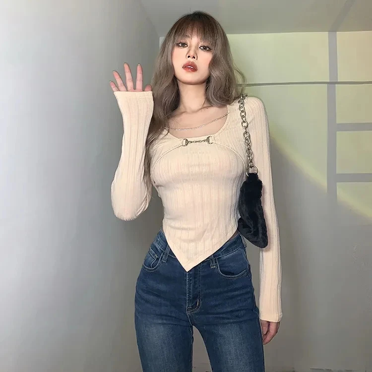 

Женская футболка с длинным рукавом, круглым вырезом и принтом