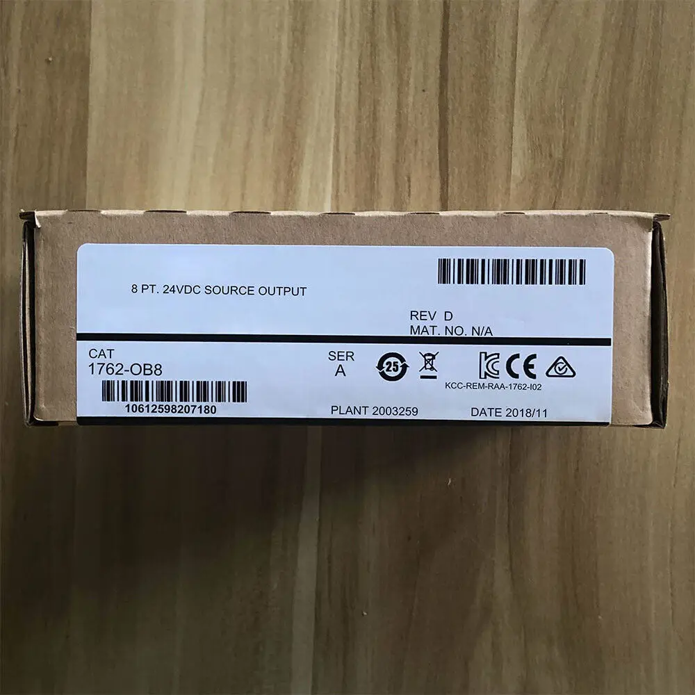 

8 точек для цифрового выходного модуля 1762-OB8 в коробке