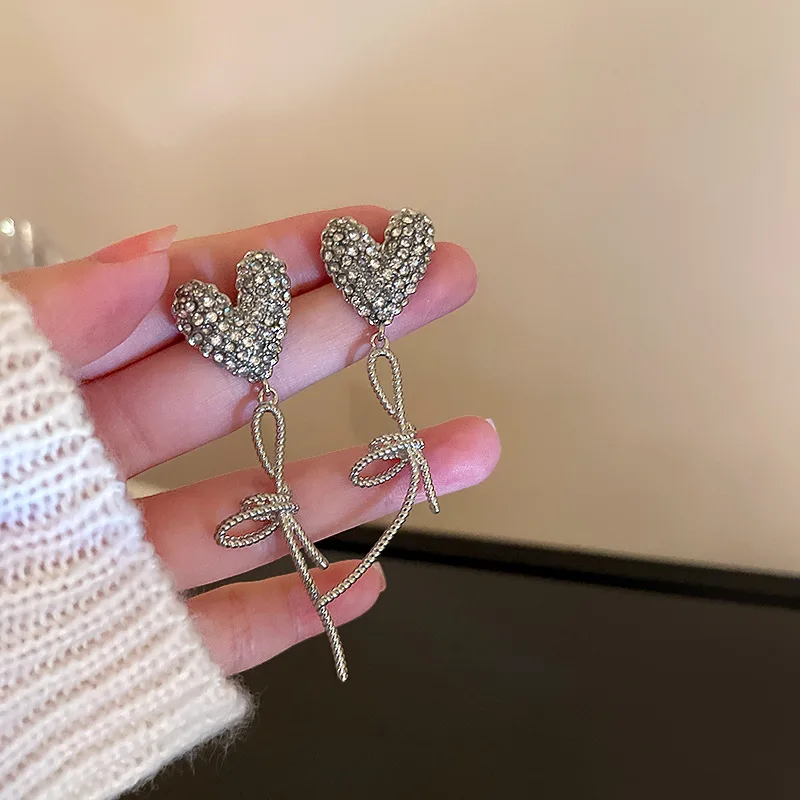

925 Silver Needle Star With Diamond-studded Love Knot Temperament Fashion Personality Earrings Elegant Versatile Earrings