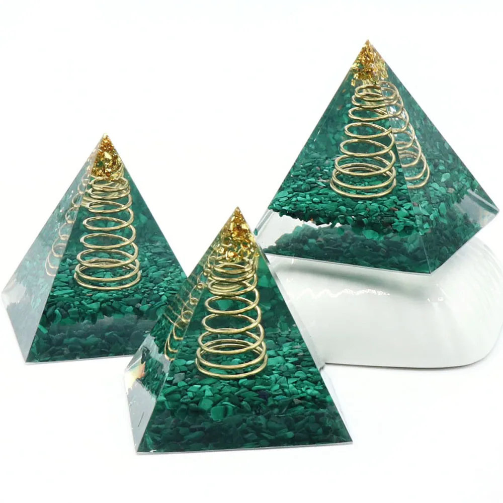 

1PCSNatural Stone Green Gold Spring Pyramid Ornament For Jewelry Making DIY Accessories Home Decor Healing Gems Charm Gift Party
