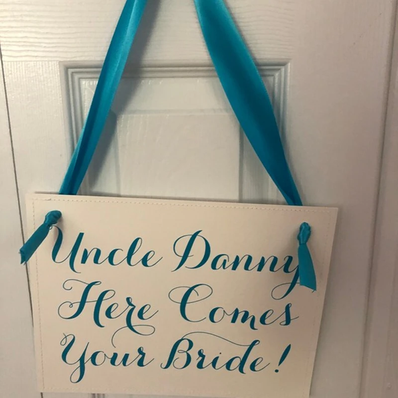 Дядюшка Райан вот и ваша невеста Свадебный знак для дяди (жениха)