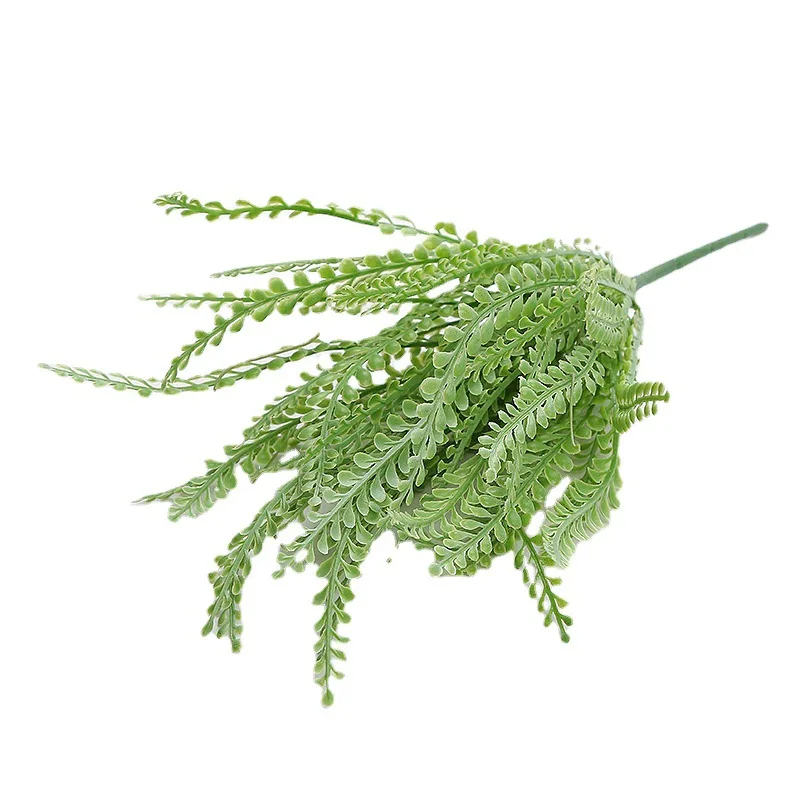 Новые зеленые растения, посаженные в горшки, декоративные материалы папоротника, распыление цветов пластиковая имитация травы фальшивая.
