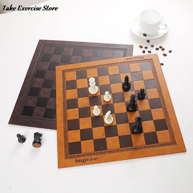 

Chess Board 5 Colors Embossed Design Leather Table Game Portable Universal Luxury Checkers Chess Intellectual Toy Gift 33*33cm