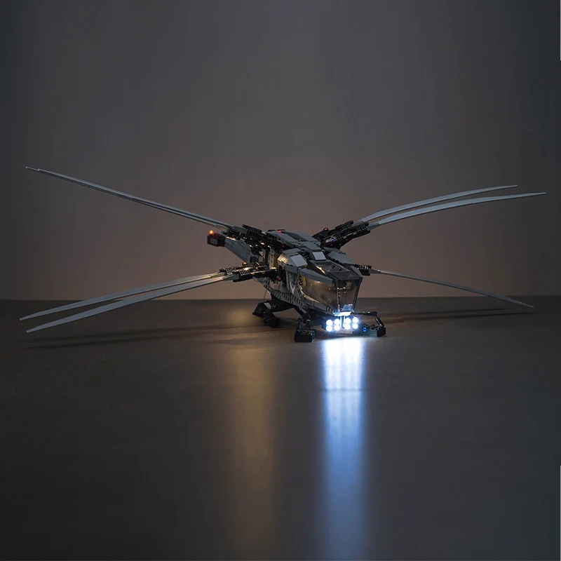 Украшение в виде кирпичной звезды подходит для набора строительных блоков 10327