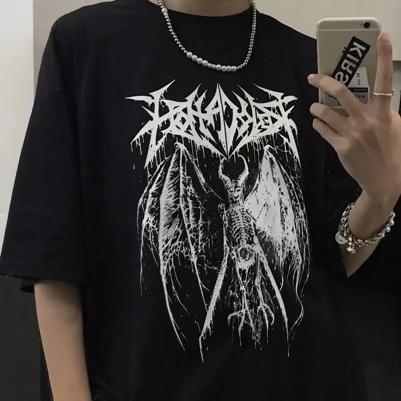 

Новая футболка Goth Demon, нейтральная Модная рубашка, уличная одежда, хлопковые свободные рубашки большого размера с круглым вырезом и коротки...