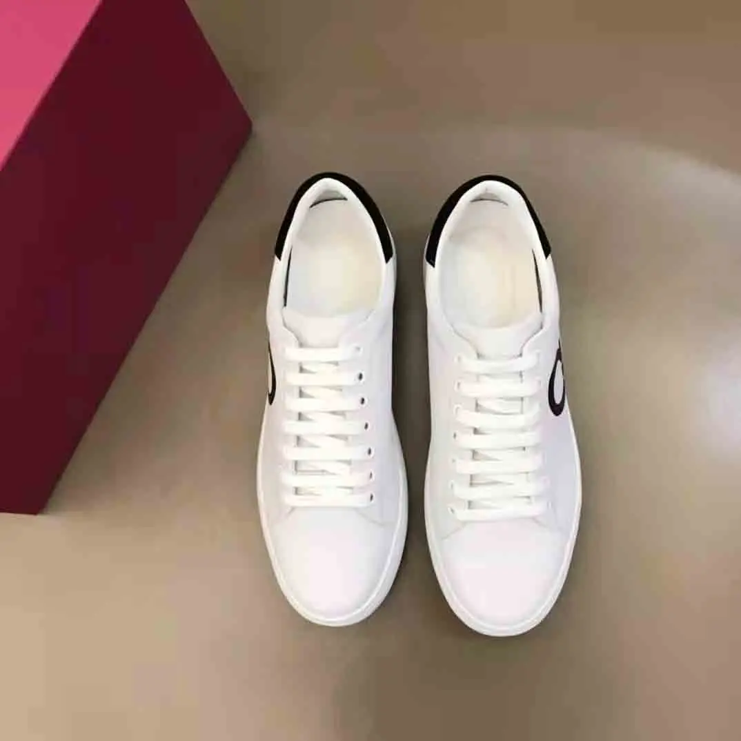 

Top Quality High-Top Casual Shoes Sneaker Flowers Embroidery Technical Canvas B23 Oblique Trainers Womens Mens Dress Sneakers 10
