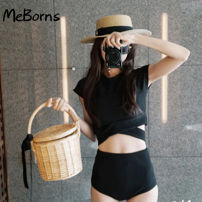 

New swimsuit women's two-piece short-sleeved high-waist boxer split Korean hot spring small fragrance fresh swimwear
