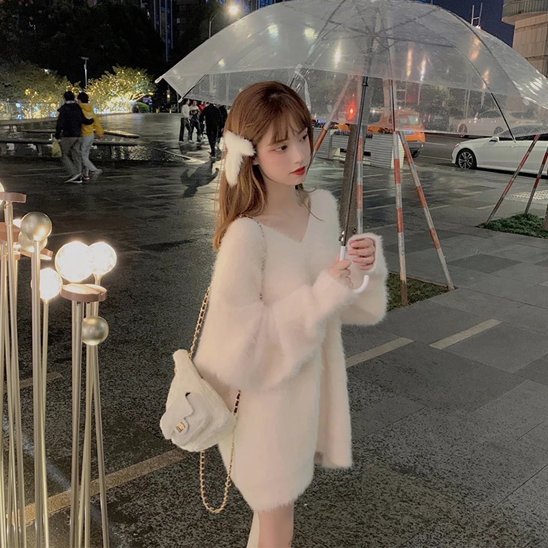 

2023 White Mohair Thicken Sweater Autumn Winter Sweet Fashion V-Neck Lantern Sleeve Casual Solid Pullover Mink Cashmere Sweater