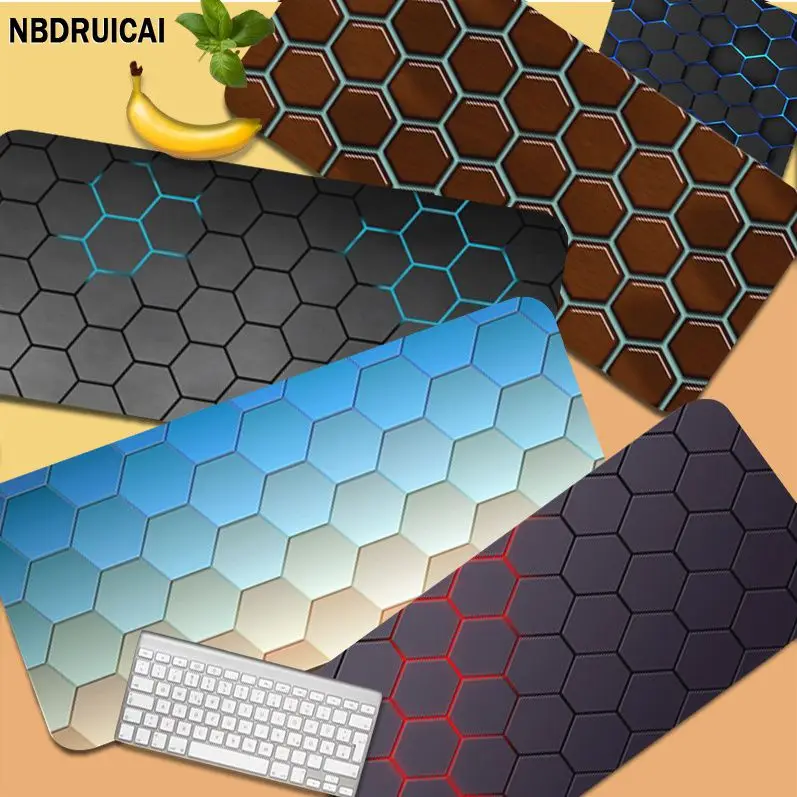 

Geometric Funny Large Gaming Mouse Pad XL Locking Edge Size For CSGO Game Player Desktop PC Computer Laptop