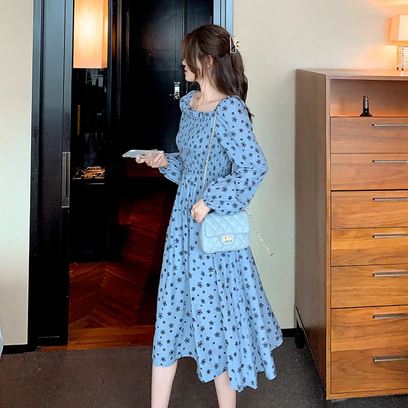 

2022Spring New Korean Style Retro Square Collar Elegant Lace Floral Tight Waist Slimming A- line Dress