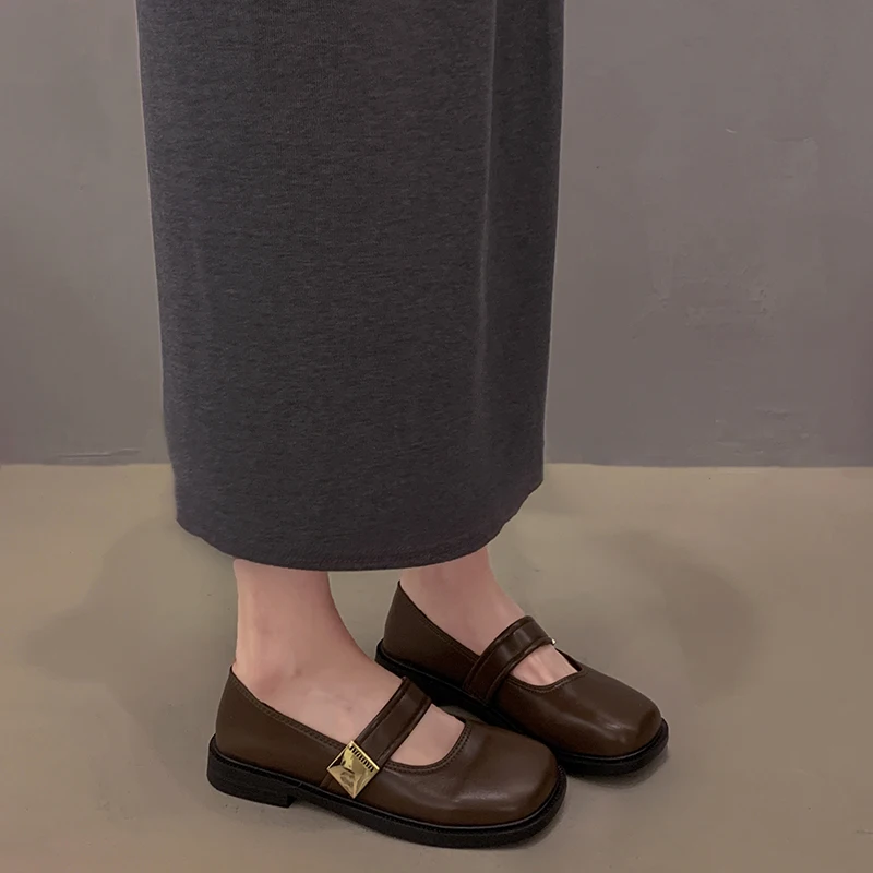 Женские туфли в стиле ретро женская обувь с квадратным носком летняя новая