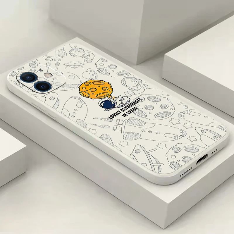 

Astronaut Phone Case For iPhone 11 12 13 Pro Max 12 13 Mini X XR XS Max 7 8 6S 6 Plus SE 2020 5 Silicone Bumper Cover Coque
