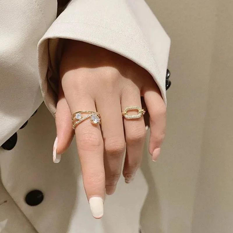 

Fashion Hollow Square Zircon Opening Rings For Woman Luxury Shining Ring Student Party Unusual Jewelry Accessories