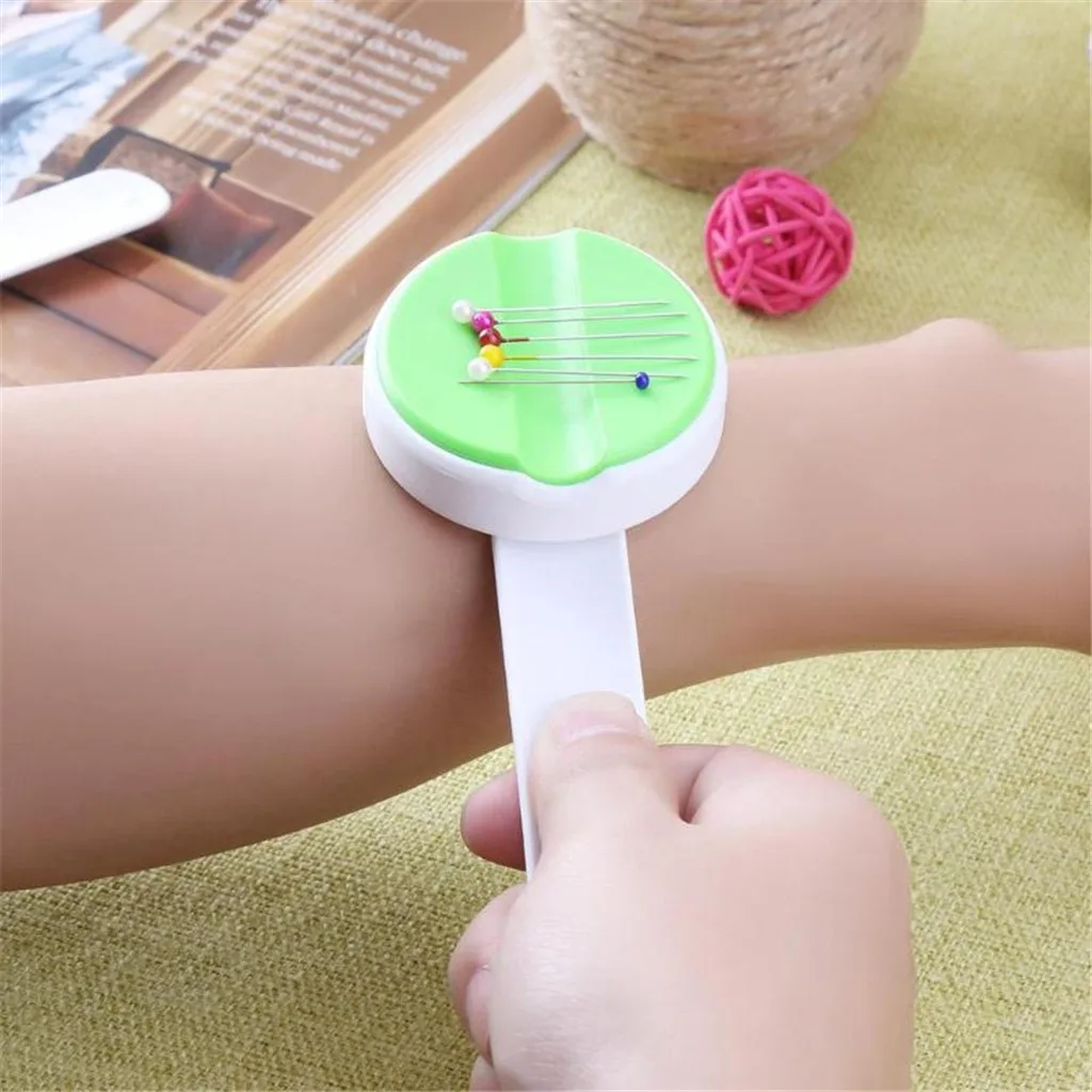 

Magnetic Pin Cushion Sewing Storage Wrist Clip Screw Knitting Magnet Needle Box