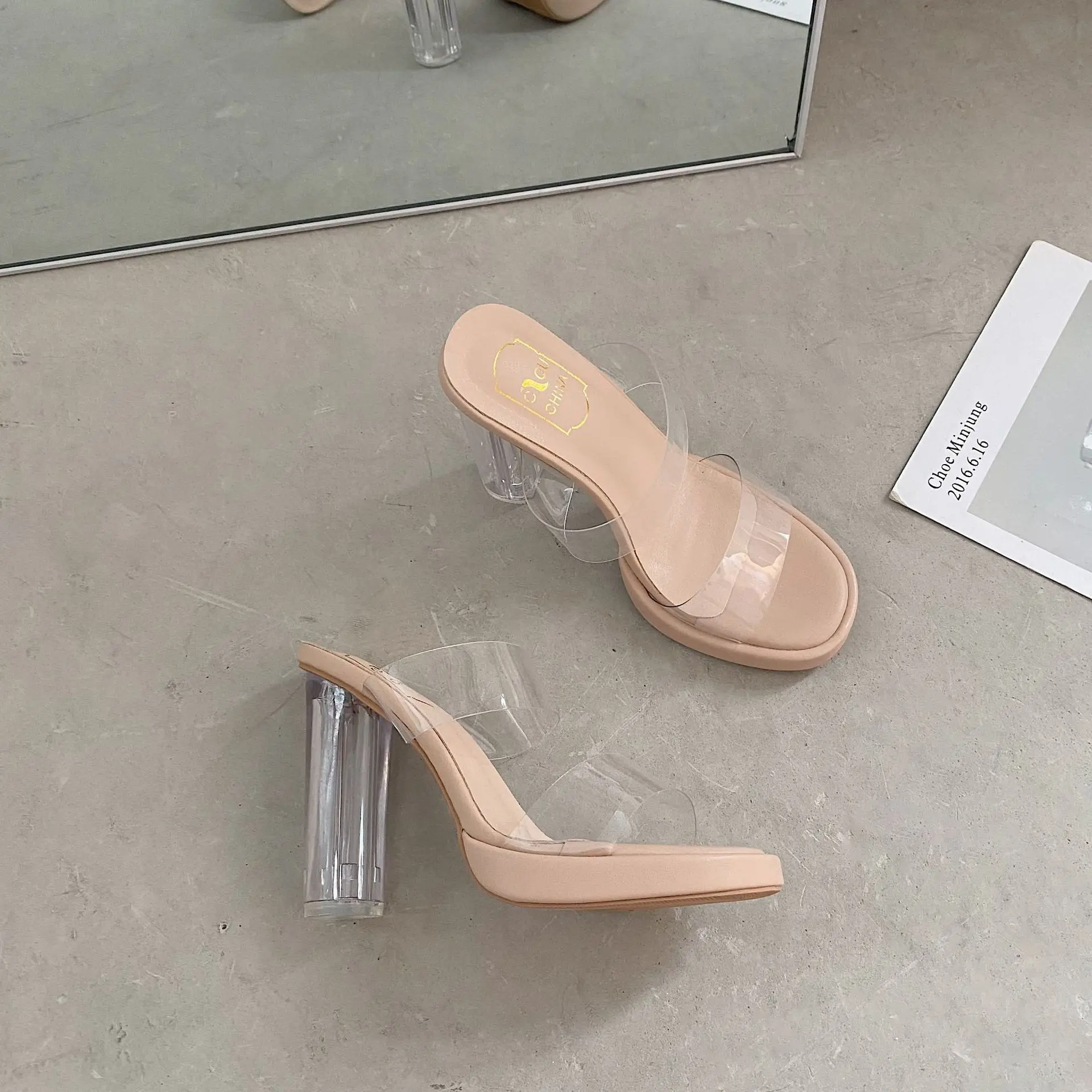 

Thick heel slipper women summer outer wear retro high heels transparent heel ladies summer sandals transparent