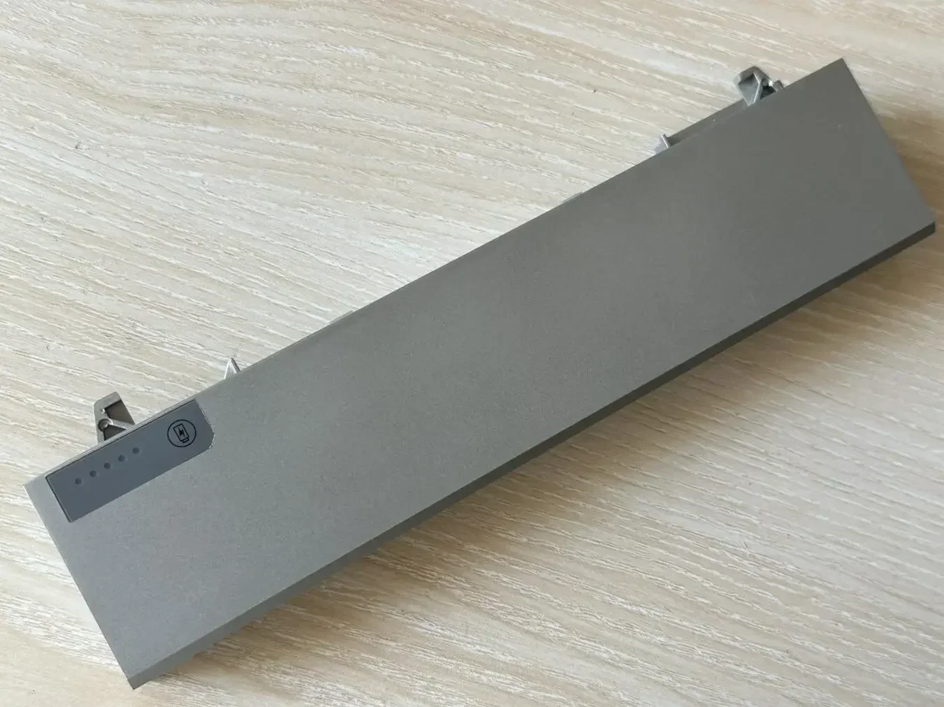 Аккумулятор для ноутбука DELL Latitude E6410 E6500 E6510 E6400 M2400 M4400 M6400 PT434 W1193 KY477 U844G 6 ячеек