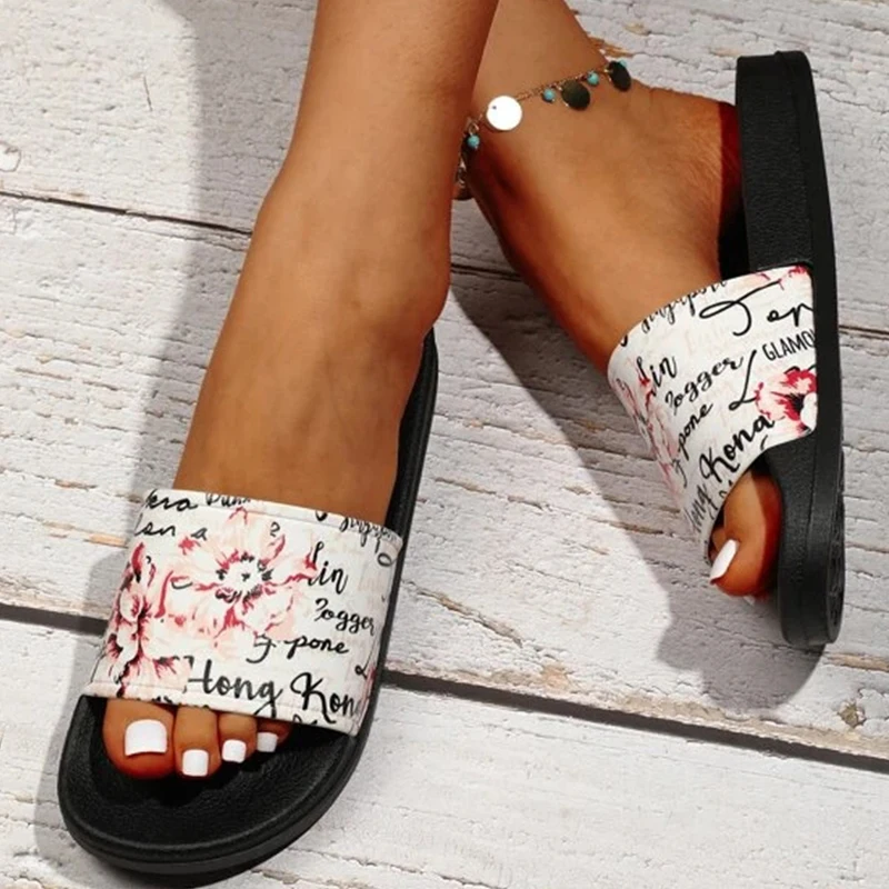 Women Slippers Floral Print Woman Sandals Flat Bottom Non-slip Outdoor Beach Soft Cozy Fashion Slidea Summer New Shoes Female