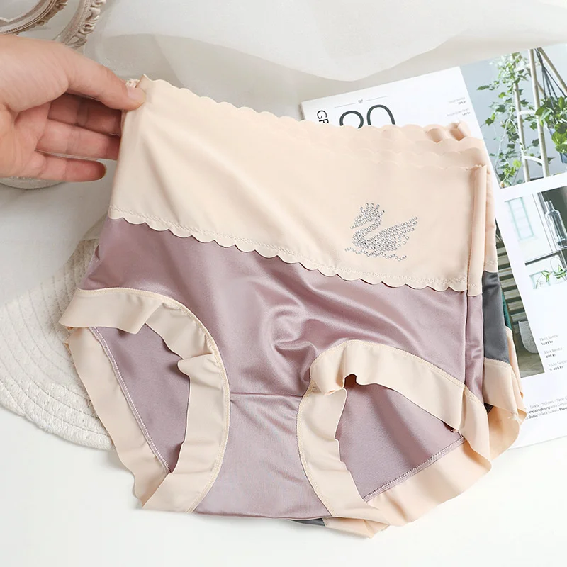 

Women's Ice Silk Panties No Trace Panty Japanese System Girl Panties High Waist Briefs Soft Comfortable Intimates Women Lingerie