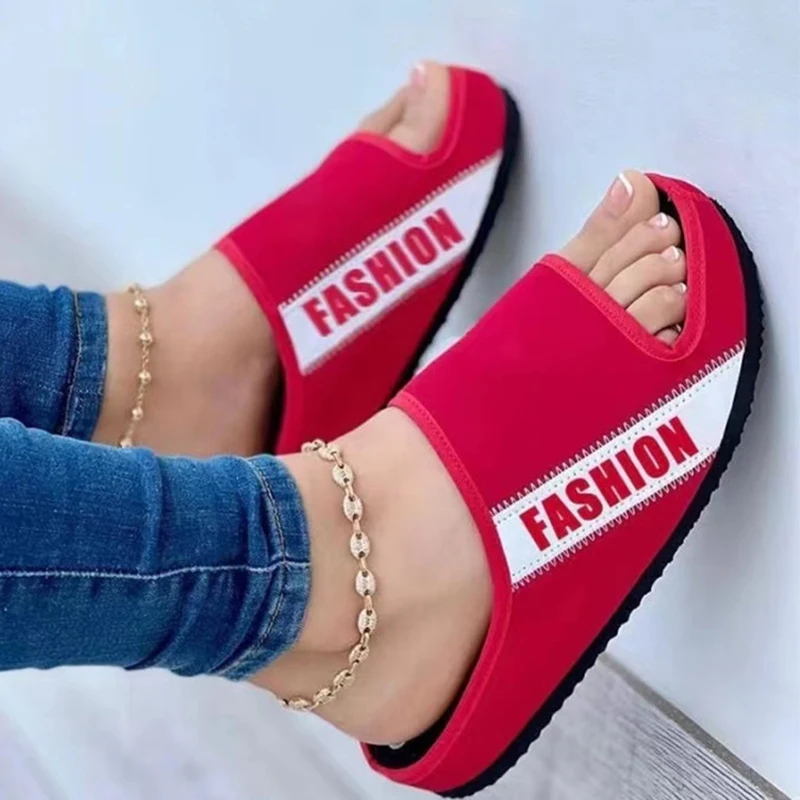 Сланцы женские на платформе повседневные шлепанцы разные цвета пляжная обувь 2022