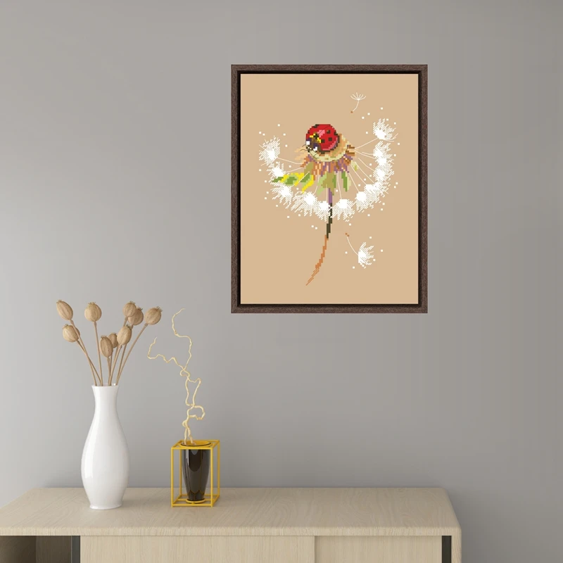 Моменты лета - набор для вышивки крестиком "Божья коровка" на льняной канве 14 и 11 т.см. ручная работа.