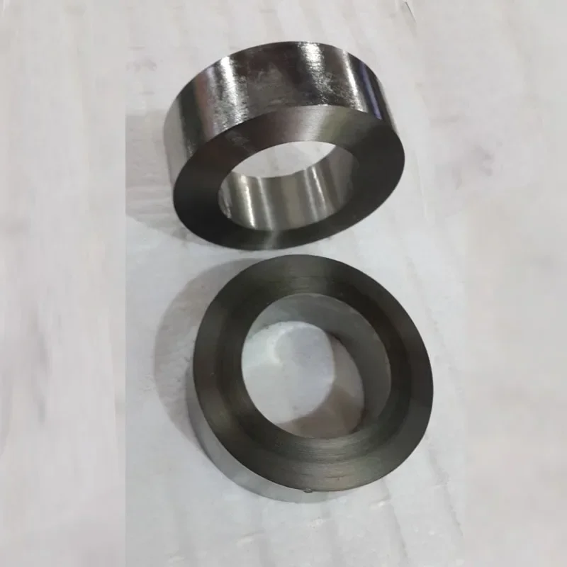 Аморфный нанокристаллический сверхтонкий кристаллический трансформатор