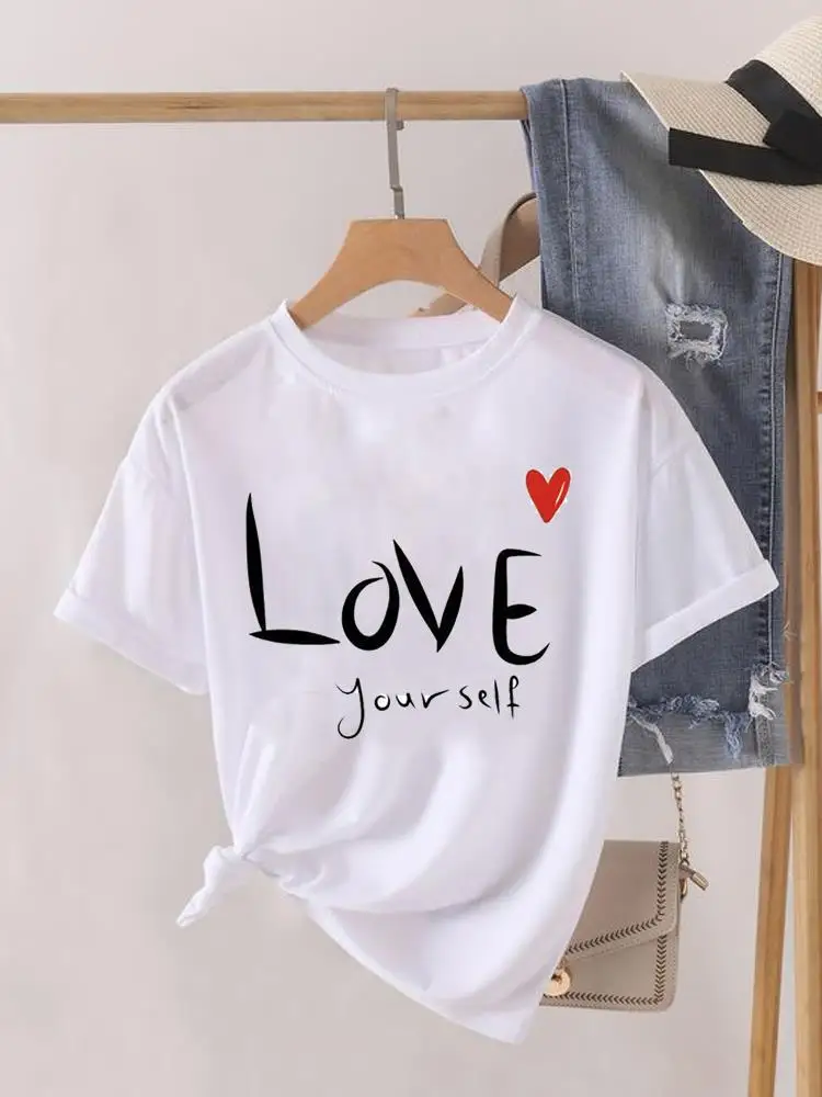 Женская футболка Love Heart Feather Trend из хлопка