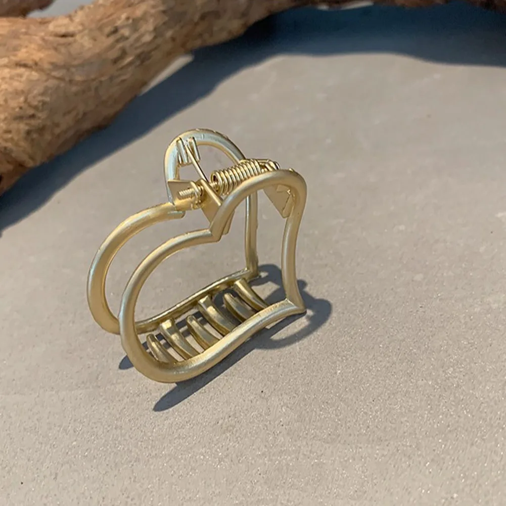 

Women Small Heart Hair Claw Girls Clamps Fashion Metal Hair Crab Cross Hair Clips Headband Hairpin Fashion Hair Accessories