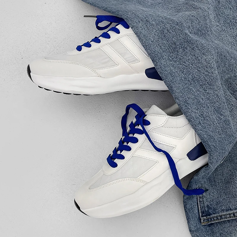 Men Casual Shoes Breathable Outdoor Mesh Light Sneakers  Fashion Casual Shoes 2022 New Comfortable Casual Footwear Men Shoes