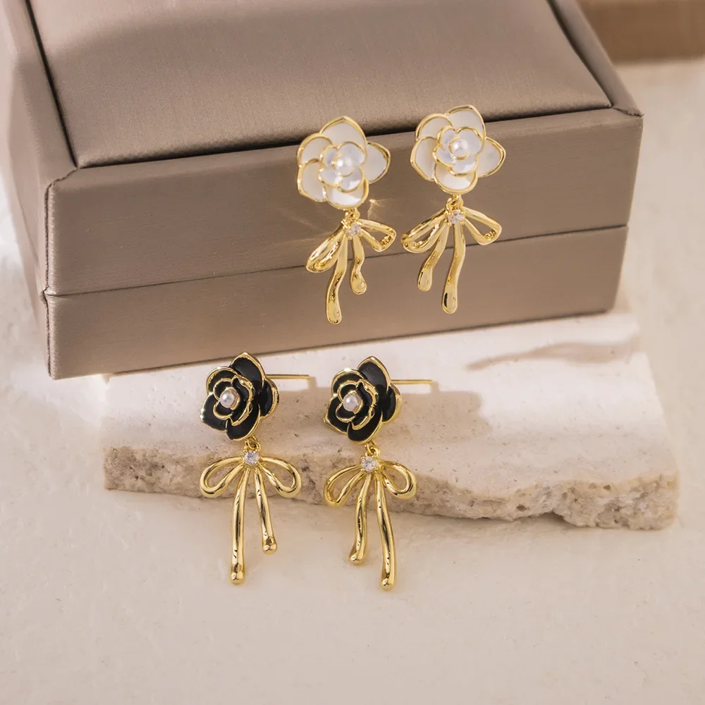 Elegant High-End Pearl Camelliabow Earrings Light Luxury Simple French Niche Fashionable Ear Decorations For Women