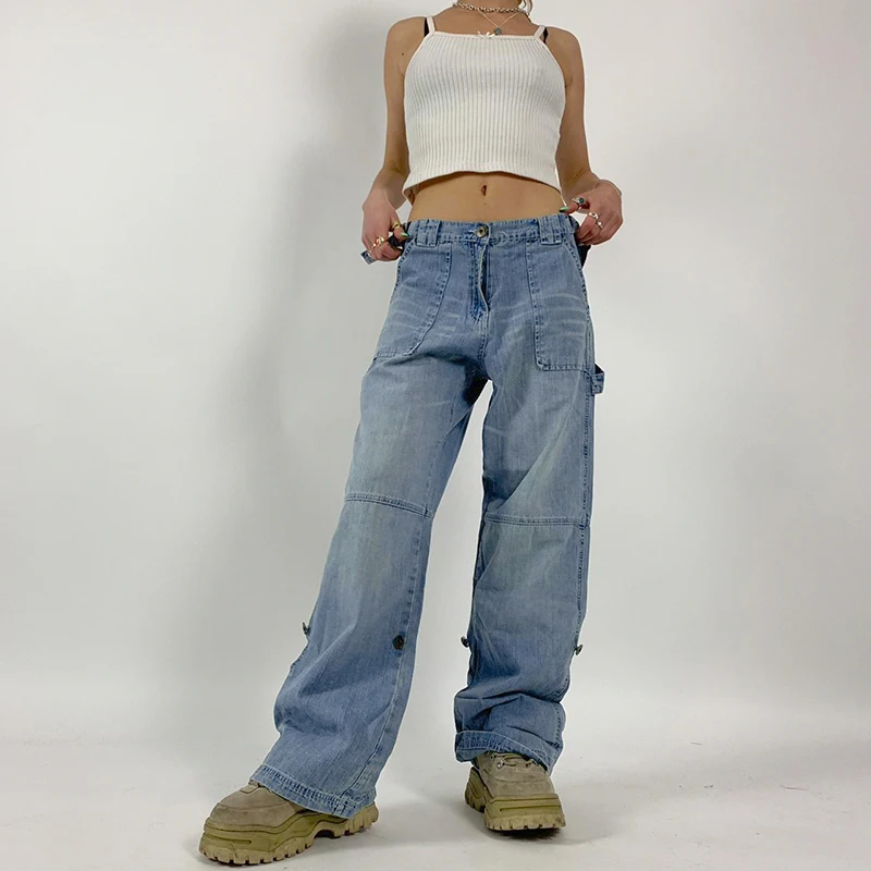 

Women retro wide leg blue denim trousers with low waist and side slit and loose waist fit boyfriend jeans