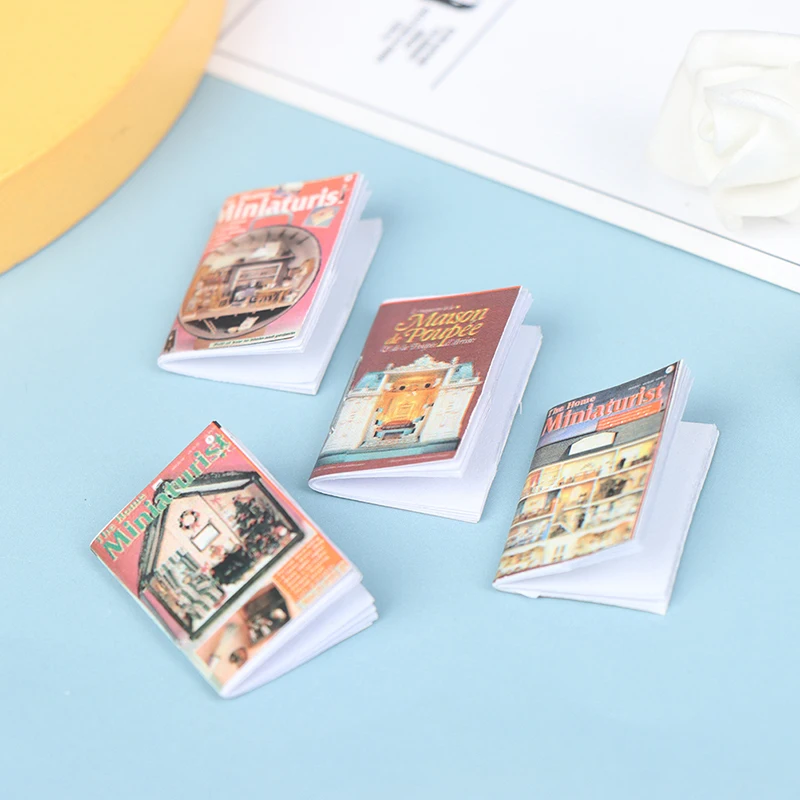 

4pcs/set 1:12 Dollhouse Miniatures Comic Books Model Furniture Accessories