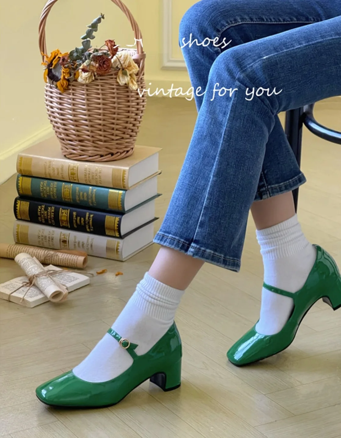 Cow Patent Leather Women Pumps 4.5cm Mary Jane French Style Spring Atumn Shoes Retro Style  Elegant Buckle Women Green Shoes