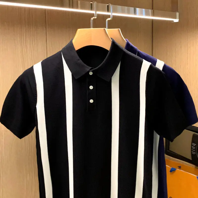 Мужская трикотажная рубашка-поло в полоску с коротким рукавом |