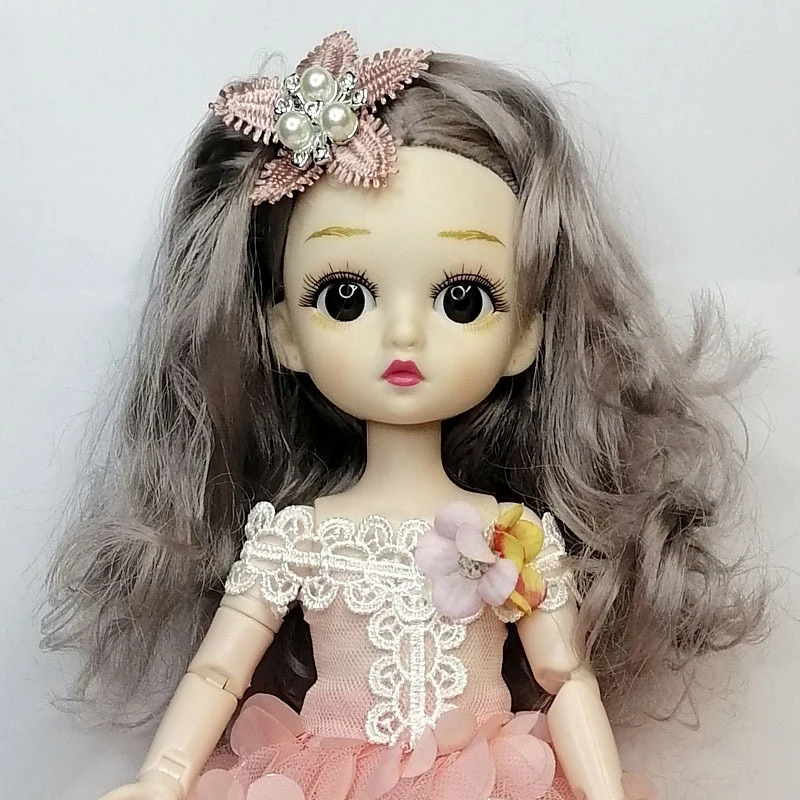 Кукла Венди в бальном платье с пышными волосами |